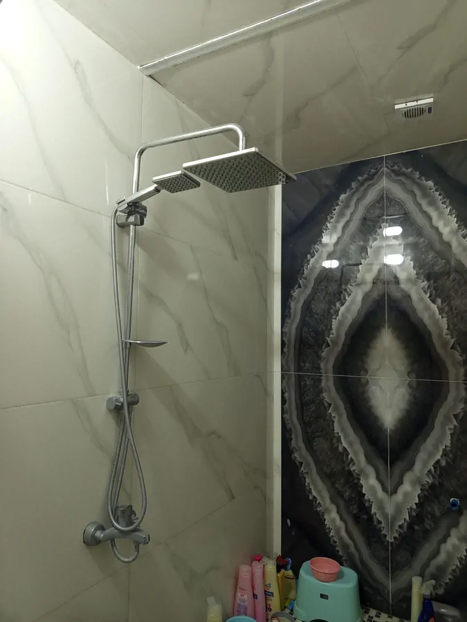 تصویر ۱ - آپارتمان ویلا با ویو زیبا ودلنشین در نجف آباد