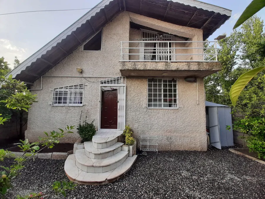 تصویر ۱ - ویلا صدرا مقرب در چمخاله