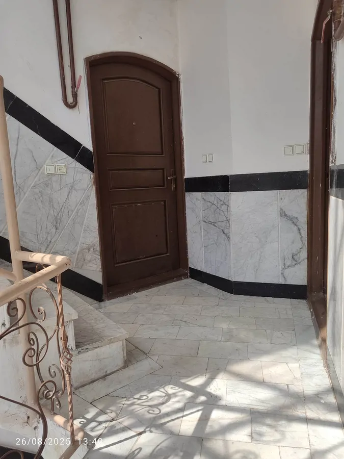 تصویر ۱ - آپارتمان سوییت نزدیک حرم در  مشهد