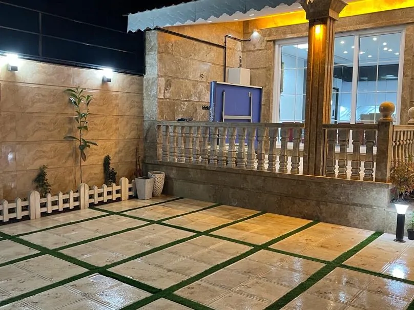 تصویر ۱ - خانه خانه  در  سنگر