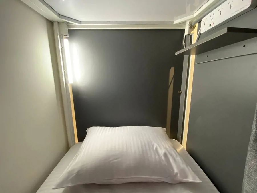 تصویر ۱ - هاستل هریتیج فیروزه (اتاق خوابگاهی 6 تخته بانوان) در  تهران