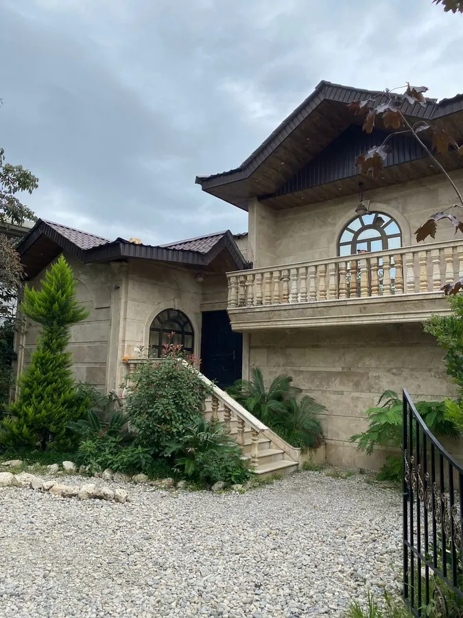 تصویر ۱ - ویلا ویلای سه خواب مستر بااستخروجکوزی و بیلیارد رز۲ در  رامسر