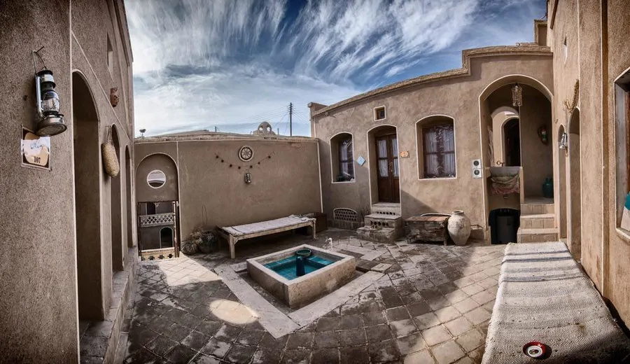 تصویر ۱ - اقامتگاه بوم‌گردی رضوانیان (سیرسور) در  کاشان
