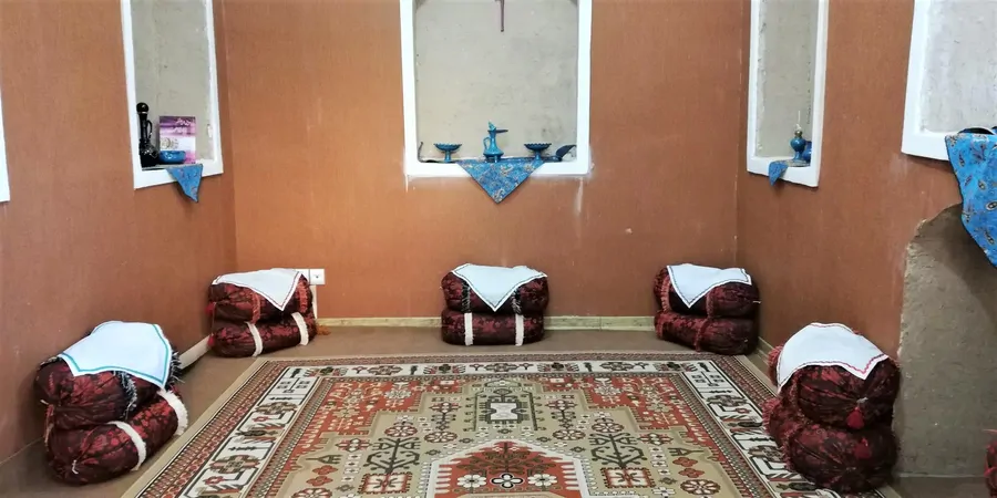 تصویر ۱ - اقامتگاه بوم‌گردی ستاره کویر حلوان  (چهار نفر) در  طبس