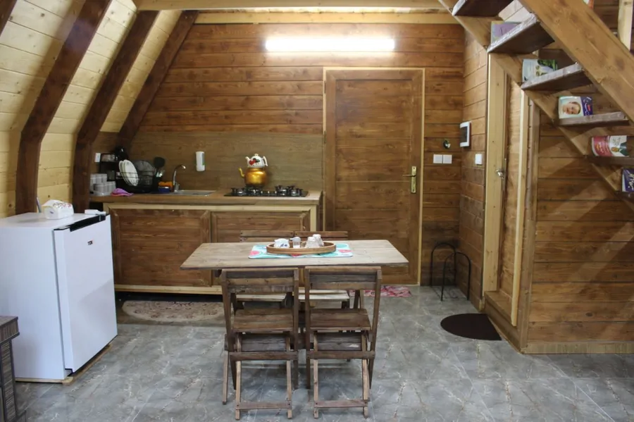 تصویر ۱ - کلبه سوئیسی خان عمو در  سوادکوه