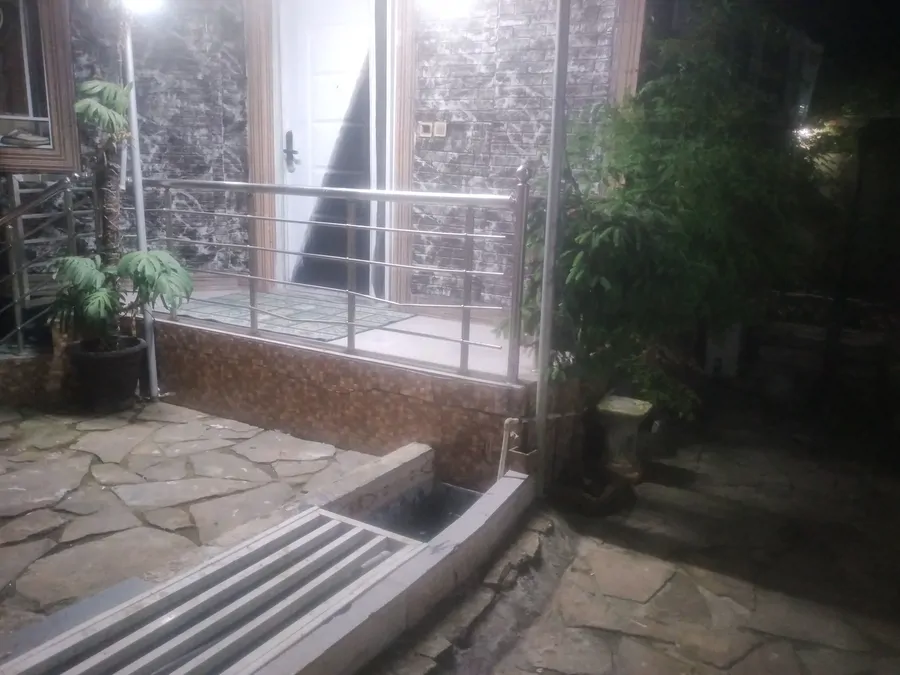تصویر ۱ - ویلا دارای جکوزی ماساژور در  زیبا کنار