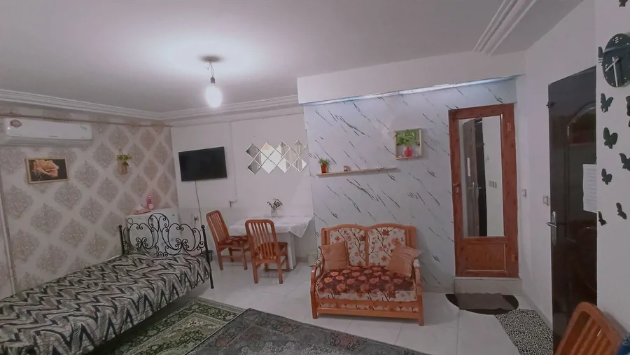 تصویر ۱ - سوییت خزر سبز در  لاهیجان