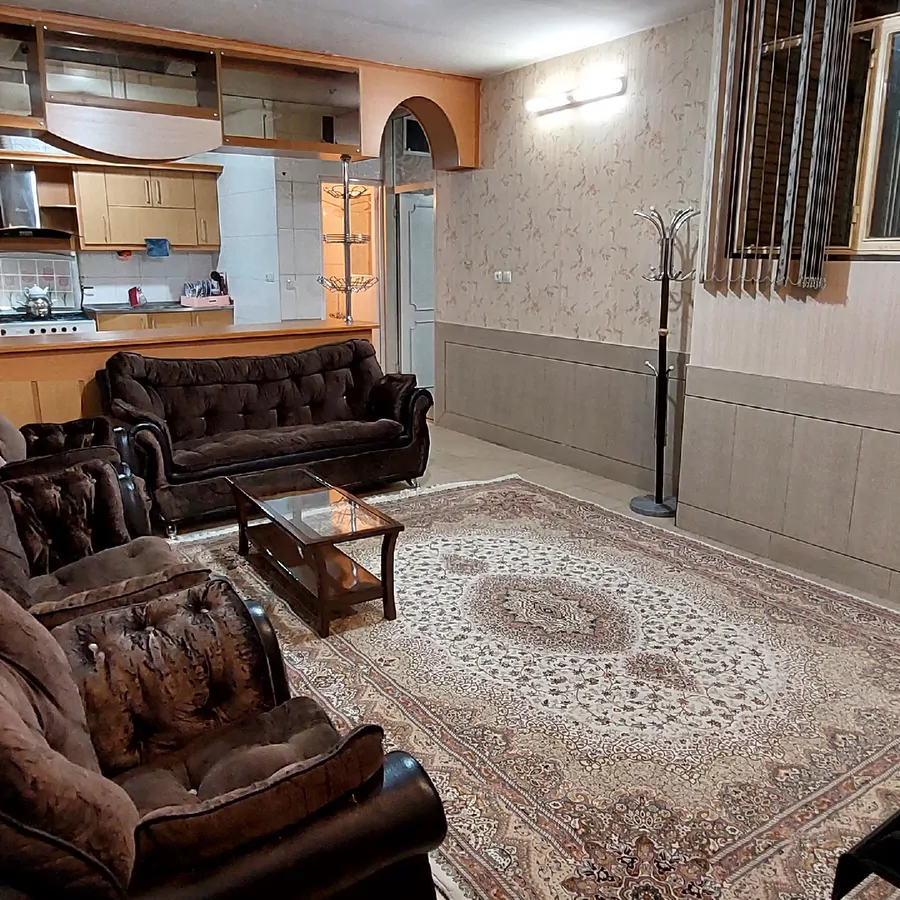 تصویر ۱ - آپارتمان مبله حامد (طبقه اول) در  اصفهان