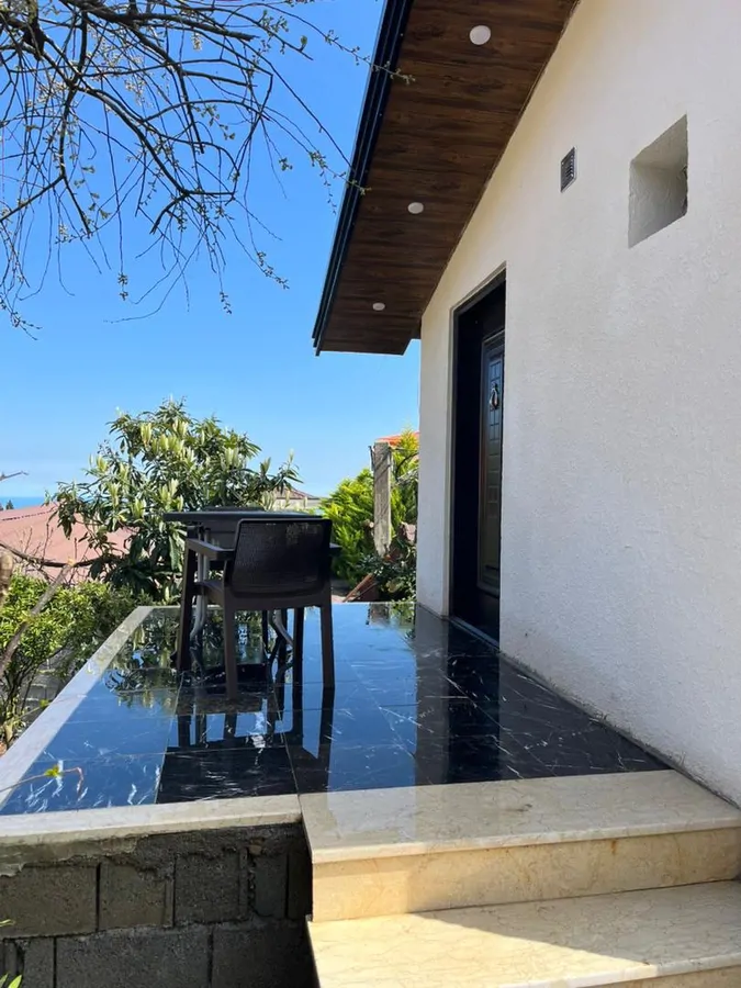 تصویر ۱ - سوییت جنگلی لرسانور در  رامسر