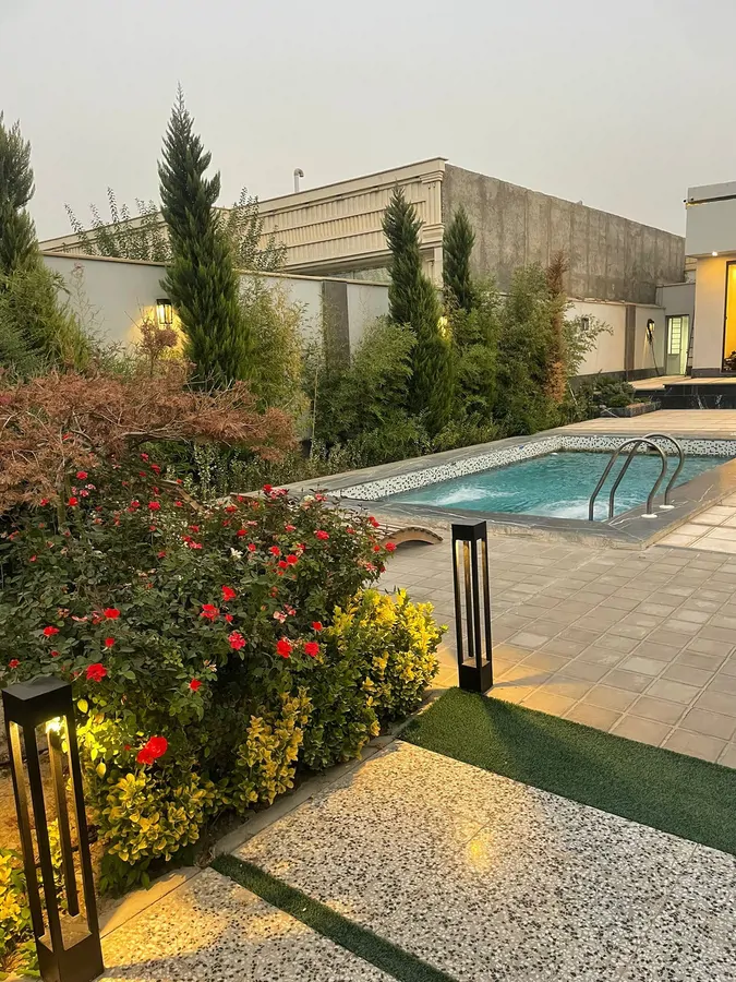 تصویر ۱ - ویلا استخردار آبگرم طاهر در  چهارباغ