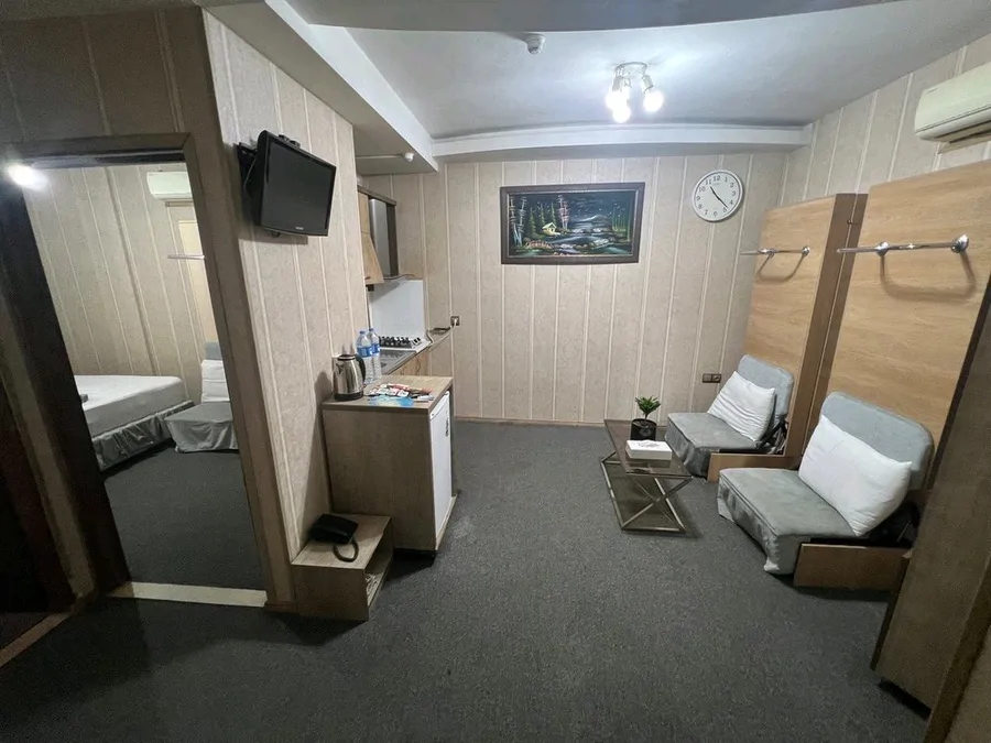 تصویر ۱ - هتل آپارتمان واحد 2ضیاء زاده 3 در مشهد