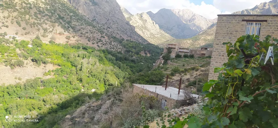 تصویر ۱ - آپارتمان اقامتگاه آران  در  پاوه