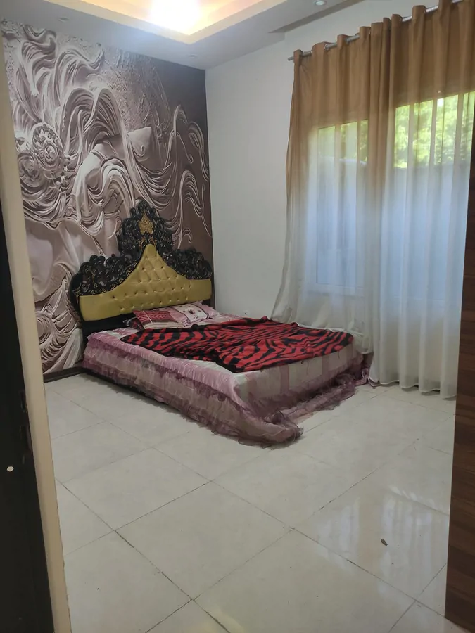 تصویر ۱ - ویلا لاکچری استخر دار آب گرم در چهارباغ