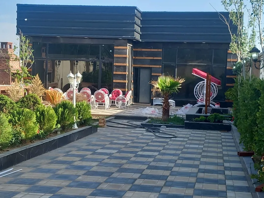 تصویر ۱ - ویلا باغچه ژینوس۳ خوابه با استخر پوشیده ابگرم در  ماهدشت