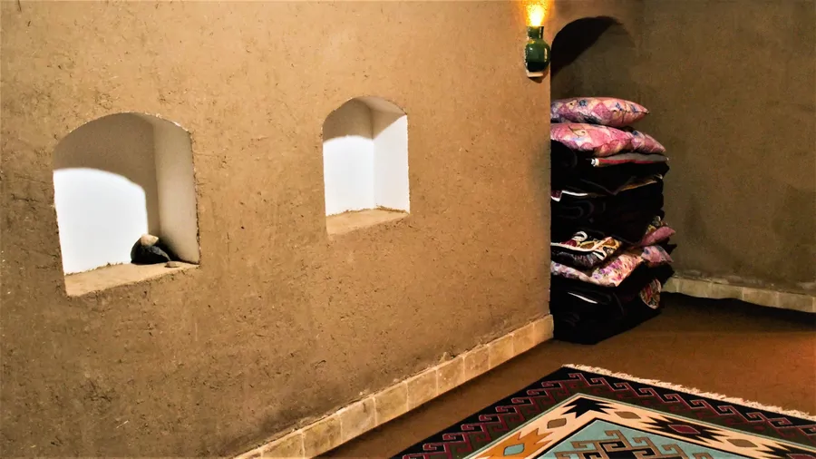 تصویر ۱ - اقامتگاه بوم‌گردی (واحد ۱۱) در  خور و بیابانک