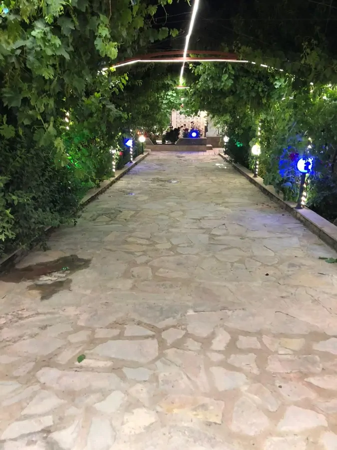 تصویر ۱ - ویلا لاکچری استخردار آبگرم در  اراک