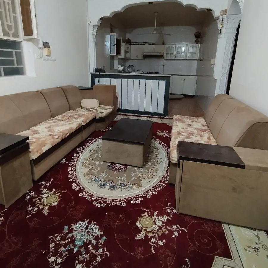 تصویر ۱ - خانه پارسیان در  پارسیان