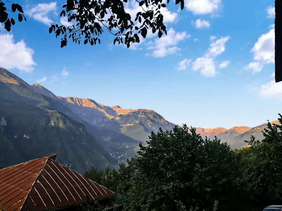 تصویر ۱ - ویلا سویت جنگلی امیران در دوهزارشهسوار