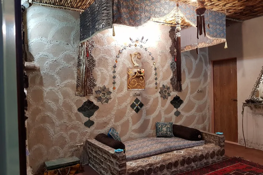 تصویر ۱ - اقامتگاه بوم‌گردی روژان (سوئیت سنتی آذربایجان) در  دماوند