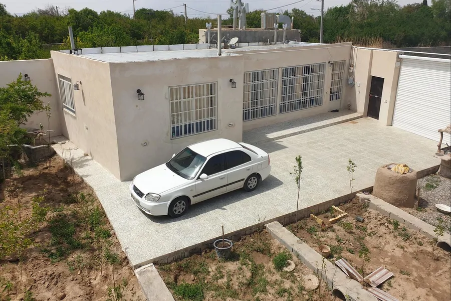 تصویر ۱ - خانه باغ زیبا در  مهریز