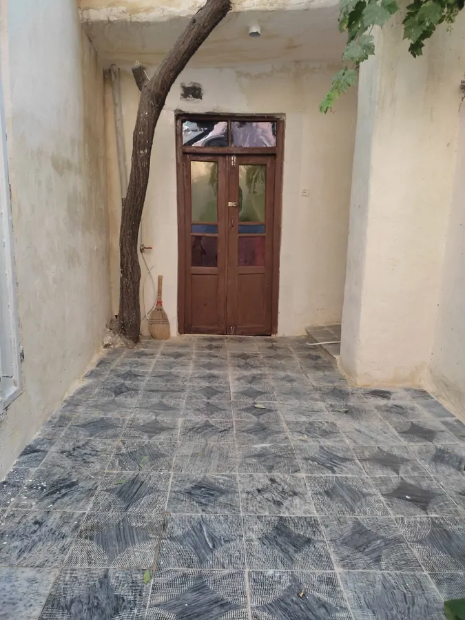 تصویر ۱ - اقامتگاه بوم‌گردی در کنار زاینده رود  در  سامان