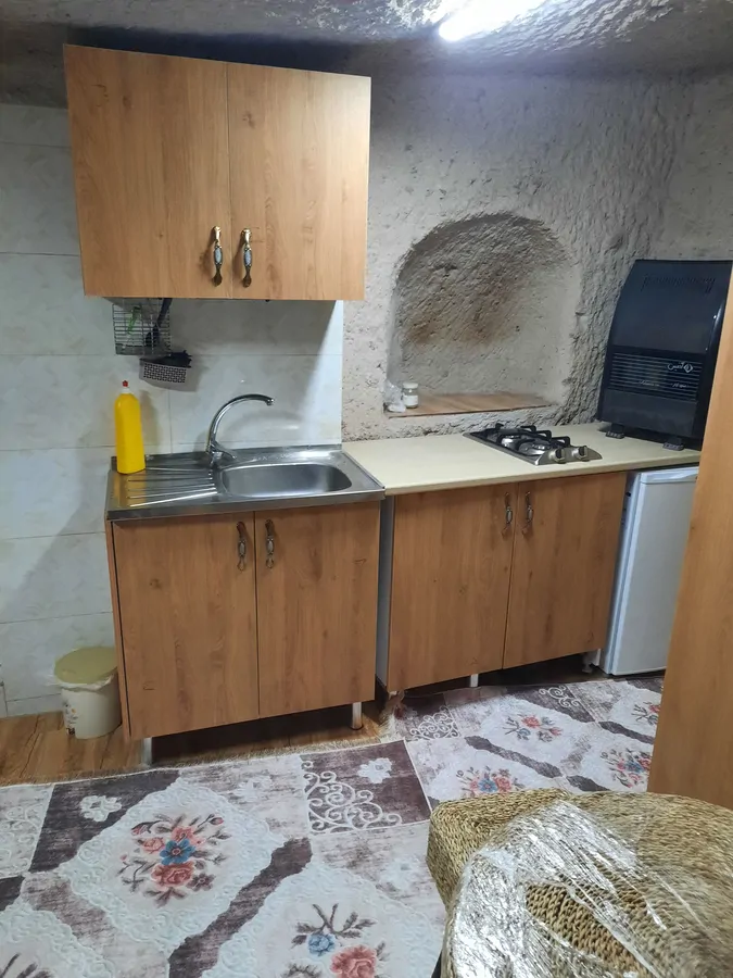تصویر ۱ - سوییت صخره‌ای تمیز در  اسکو