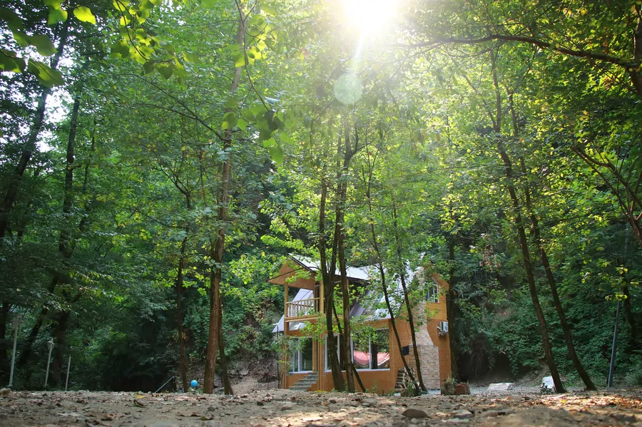 تصویر ۱ - کلبه کلبه ستاره در  اسالم
