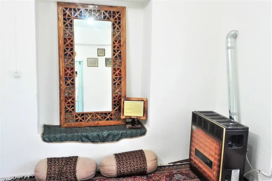 تصویر ۱ - اقامتگاه بوم‌گردی سرای مادر (زعفران) در  نطنز