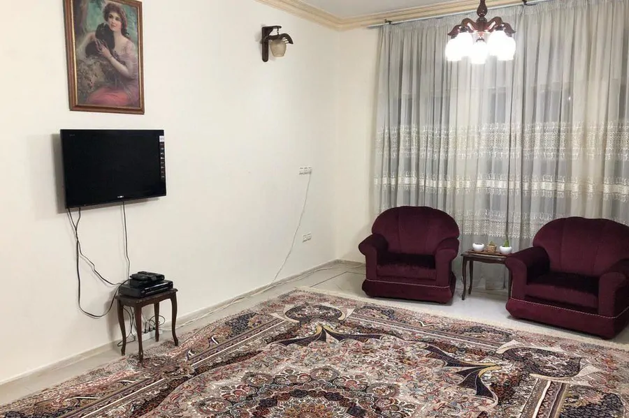 تصویر ۱ - آپارتمان مدرن در قلب بافت تاریخی  در  یزد