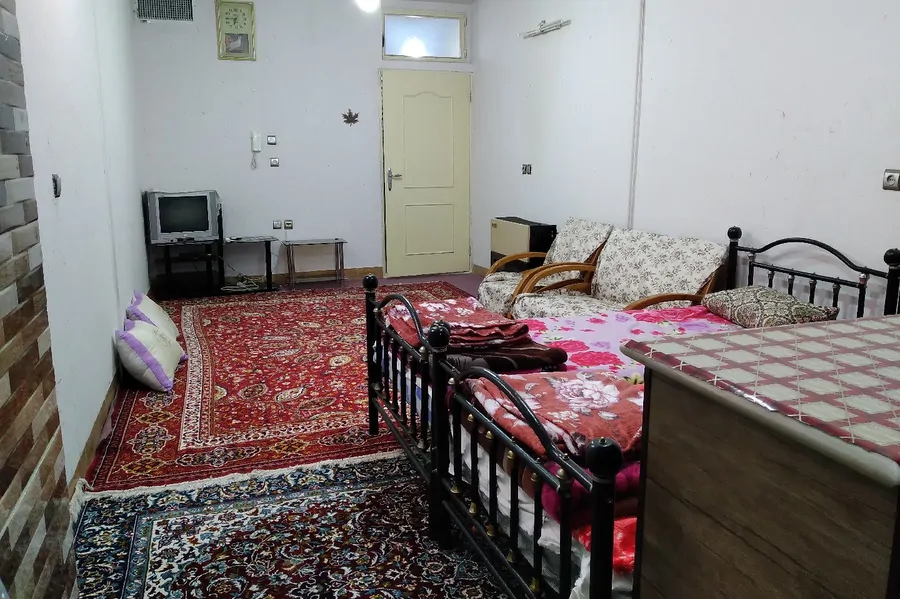 تصویر ۱ - آپارتمان مبله خیابان جی در  اصفهان