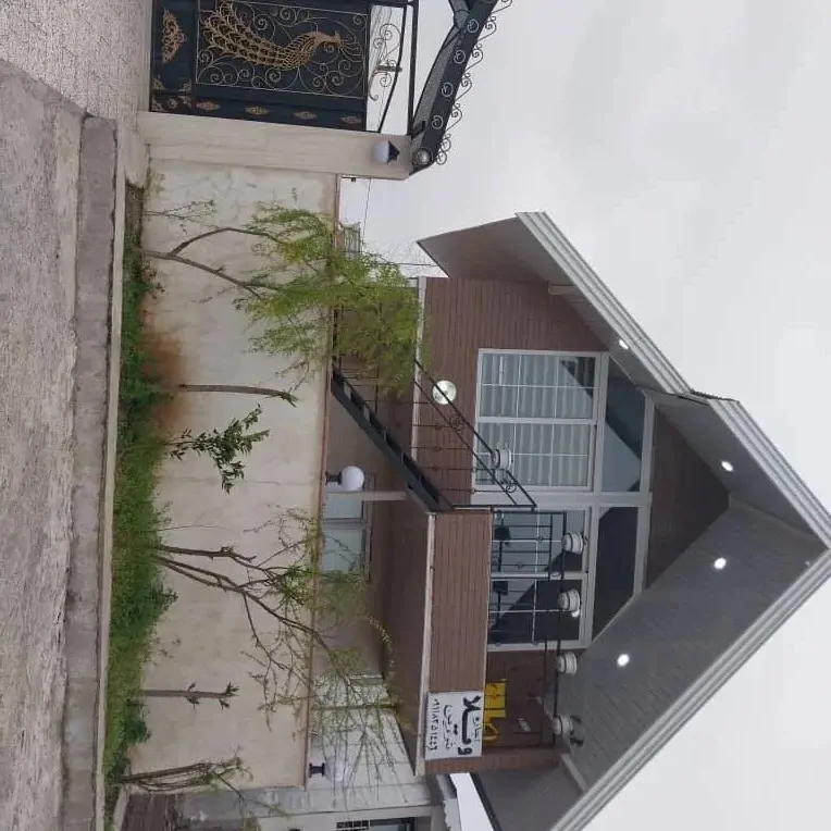 تصویر ۱ - ویلا ویلای ساحلی برِ یک در  زیبا کنار