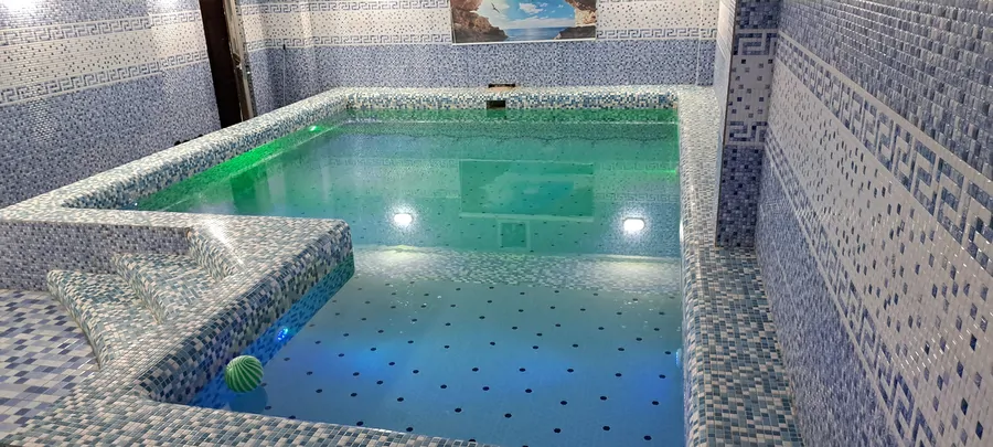 تصویر ۱ - ویلا ساحلی استخردار آبگرم آزادی با بیلیارد در  فریدون کنار