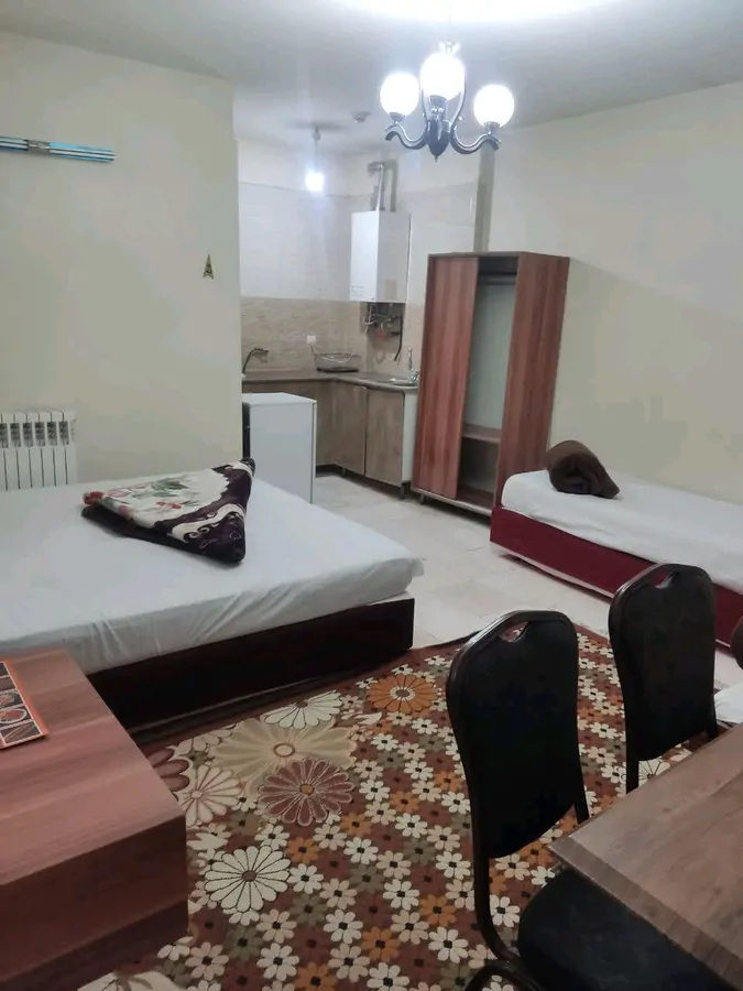 تصویر ۱ - آپارتمان سوئیت چهار تخت هتل آپارتمان آبا در مشهد
