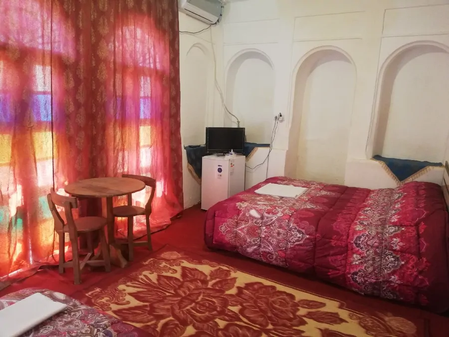 تصویر ۱ - اقامتگاه بوم‌گردی عمارت قاجاریه(اتاق مظفرالدین شاه) در  شیراز