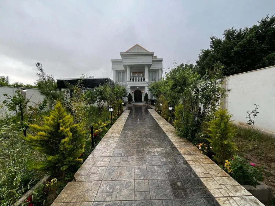 تصویر ۱ - ویلا استخردار آبگرم باغستان (4) با ایرهاکی در  سهیلیه