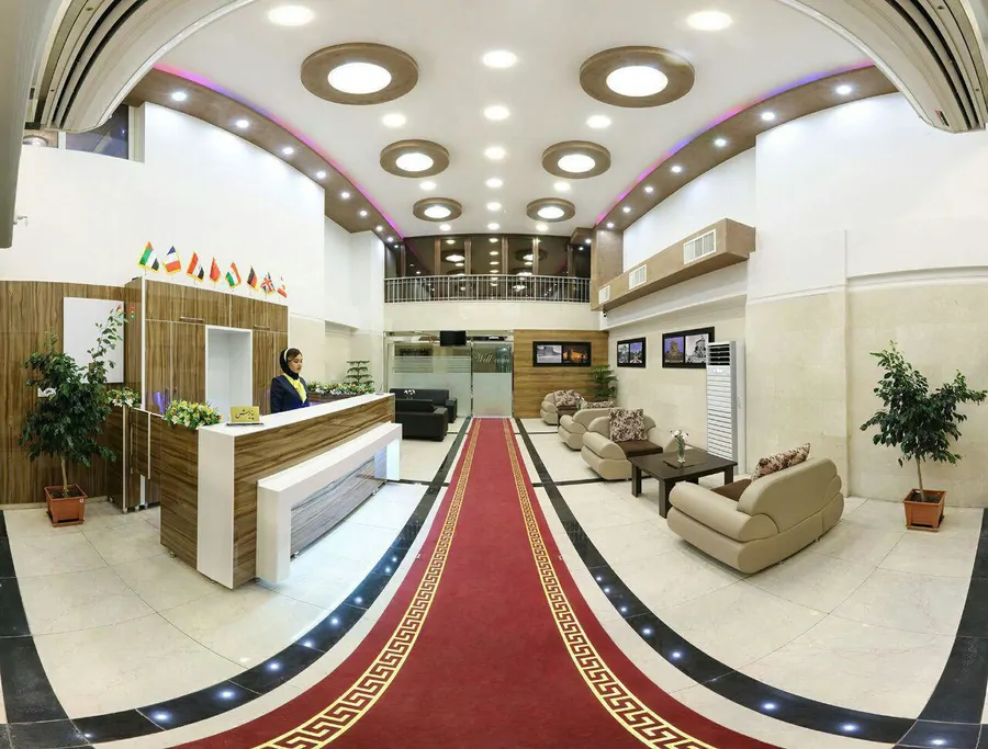 تصویر ۱ - آپارتمان رز ریحان (واحد۱۰) در  شیراز