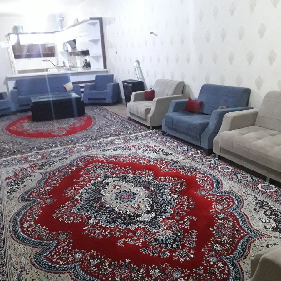 تصویر ۱ - خانه دوخواب حیاط دار باکرا در  صدرا