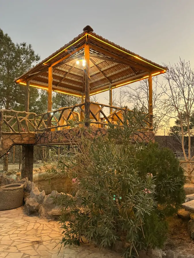 تصویر ۱ - ویلا باغ جهان نما در  اصفهان