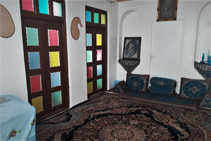 تصویر ۱ - اقامتگاه بوم‌گردی عمارت بانو اتاق ترمه در  یزد