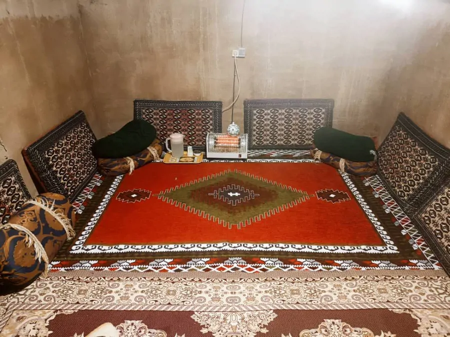 تصویر ۱ - اقامتگاه بومگردی ایل قشقایی در دشتستان