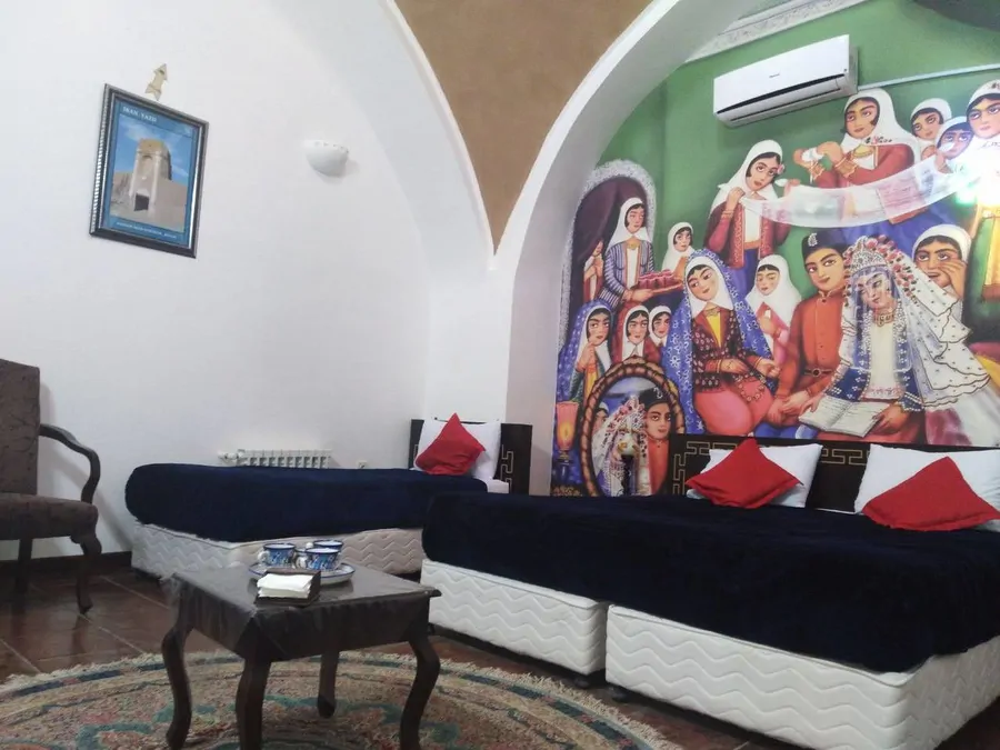 تصویر ۱ - هتل سنتی رویای قدیم (اتاق 5تخته) در  یزد