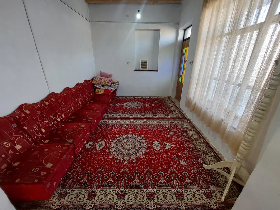 تصویر ۱ - خانه خانه ویلایی زاینده رود در  باغ بهادران