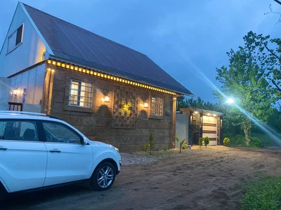 استخردار آبگرم میلانو 