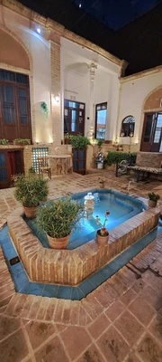 عمارت سنتی گلابگیر واحد (4 ارسی)