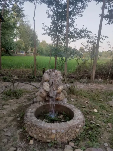 تصویر 4 - کلبه کلبه کاهگلی در صومعهسرا
