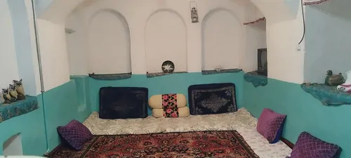 تصویر 4 - اقامتگاه بوم‌گردی گُلک بانو (اتاق آلاله) در  کاشمر