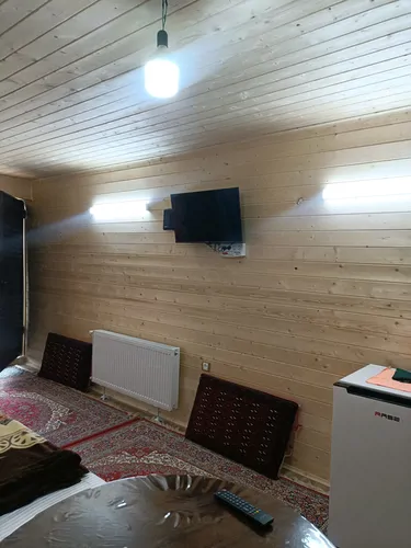 تصویر 3 - کلبه چوبی باغ معروف (۲) در شیرگاه