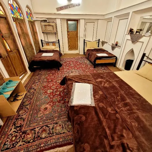 تصویر ۱ - هتل سنتی صادقی (اتاق 4 پاقپون) در  کاشان