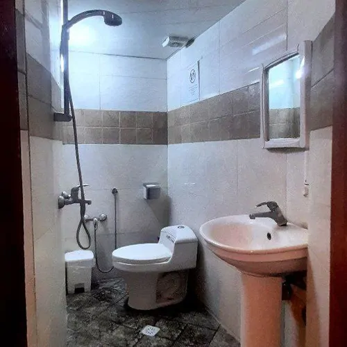 تصویر 12 - اقامتگاه بوم‌گردی عمارت هفت رنگ (گود عربون) در  شیراز