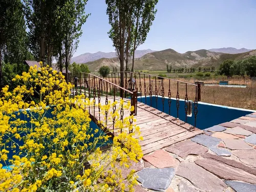 تصویر 14 - کلبه چوبی استخر آبگرم سانسی باران  در  فیروزکوه 